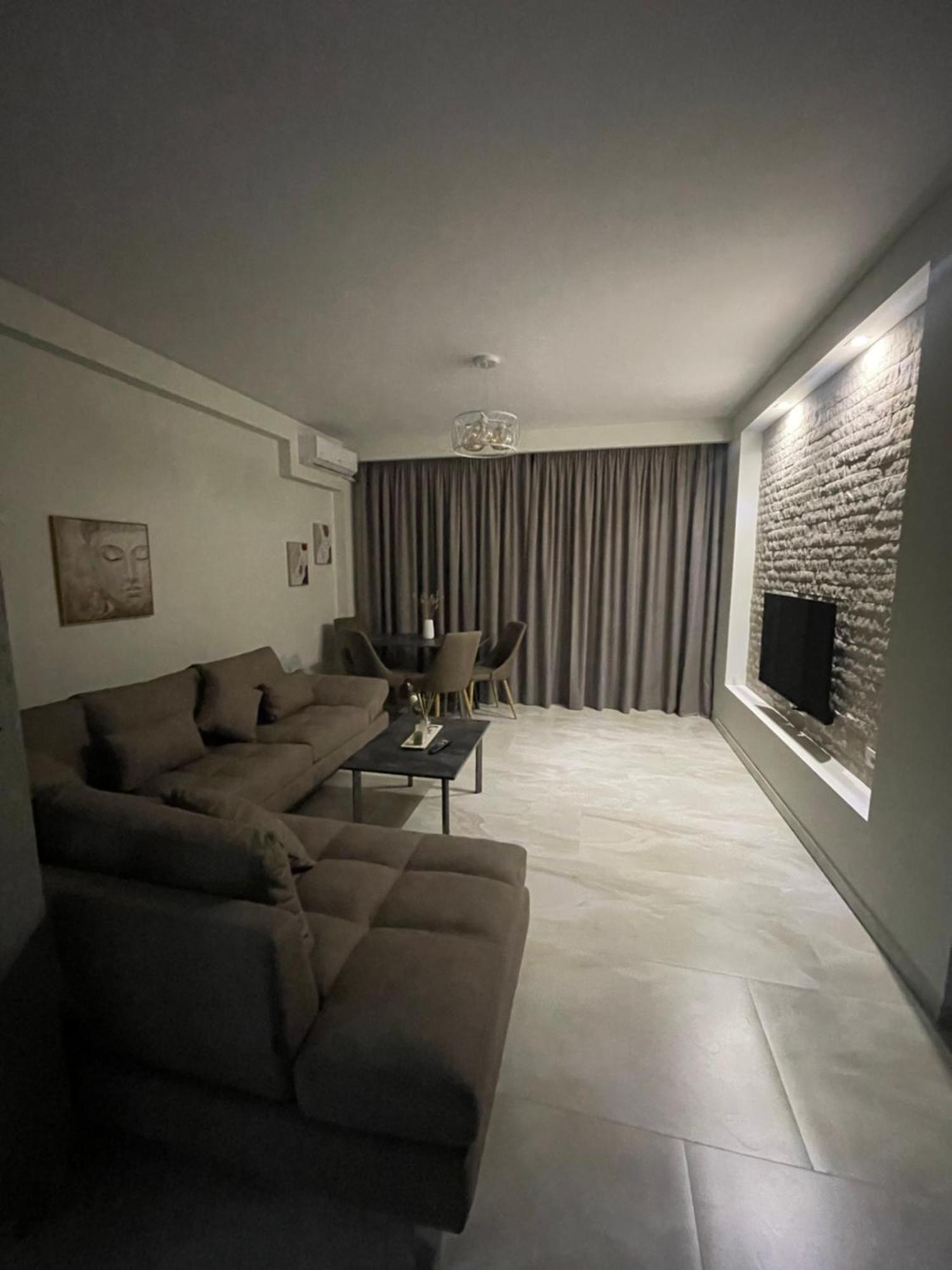 Disy Apartments Vlore Exterior photo